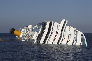 Costa Concordia ešte môže byť zachránená a možno bude znova voziť turistov. 