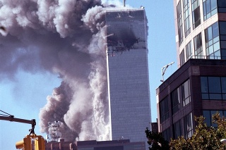 Útoky na Svetové obchodné centrum z 11. septembra 2001 má na svedomí al-Kájda.