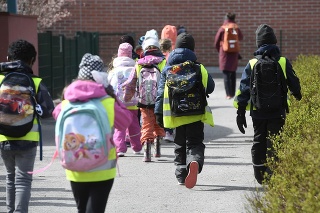 Deti na ceste do školy vo fínskom meste Espoo.