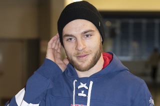 Slovenský hokejista Adam Jánošík by sa mohol sťahovať z Plzne do najvyššej švédskej súťaže. 
