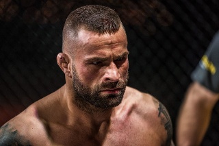 Karlos Vémola (35), český bojovník organizácie OKTAGON MMA