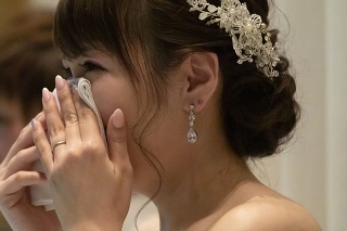 Wedding bride tears