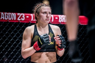 Szabová patrí k obrovským talentom ženského MMA.