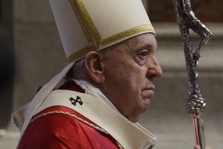Pápež František na archívnej snímke z novembra 2020