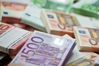 lots of euro bills on the table