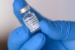 BioNTech vyvinul vakcínu proti COVID-19 v spolupráci s americkým farmaceutickým gigantom Pfizer.