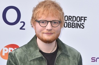 Spevák Ed Sheeran na archívnej fotke z júla 2019