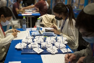 Voľby v Izraeli sa opäť skončili patom, vyplýva z konečných výsledkov.