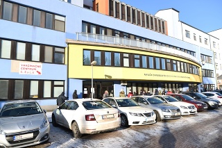 Vakcinačné centrum Fakultnej nemocnice v Trnave.