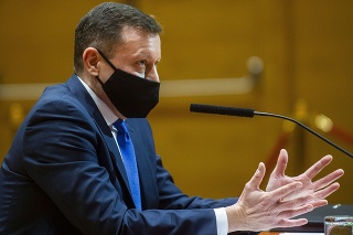 Daniel Lipšic počas vypočutia pred Ústavnoprávnym výborom NR SR.