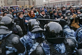 Len v Moskve bolo údajne zatknutých vyše 1500 demonštrantov.