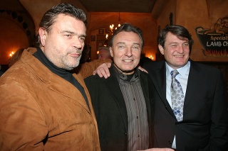 Tri legendy - Karel Svoboda, Karel Gott a Ladislav Štaidl na archívnej fotke z roku 2005.
