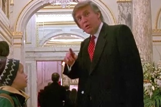 Vo filme Sám doma 2 si zahral aj Donald Trump.