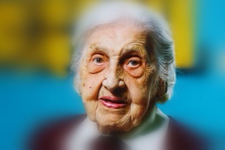 Pani Elvíre (105) aj vo vysokom veku nechýba optimizmus .