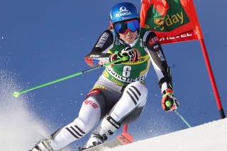 Slovenská lyžiarka Petra Vlhová počas 1. kola obrovského slalomu Svetového pohára vo francúzskom stredisku Courchevel.
