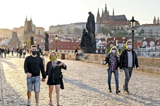 Počet infikovaných v Prahe núti robiť európske krajiny opatrenia. 