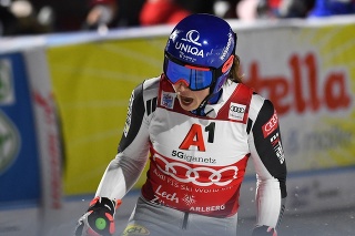 Na snímke slovenská lyžiarka Petra Vlhová sa teší v cieli po štvrťfinále paralelného obrovského slalomu Svetového pohára v rakúskom stredisku Lech-Zürs vo štvrtok 26. novembra 2020.