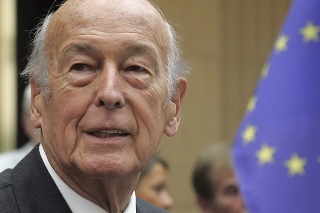 Francúzsky exprezident Valery Giscard d'Estaing na archívnej snímke z roku 2005