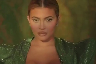 Vyrysovaná Kylie Jenner udivuje: Za taký bicák by sa nemusel hanbiť ani chlap