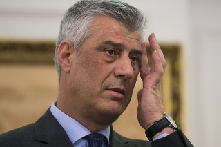 Kosovský prezident Hashim Thaçi oznámil rezignáciu.