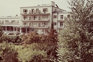 1976 - Kúpeľný dom Palace