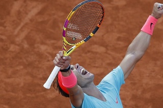 Rafael Nadal sa stal prvým finalistom mužskej dvojhry na Roland Garros.