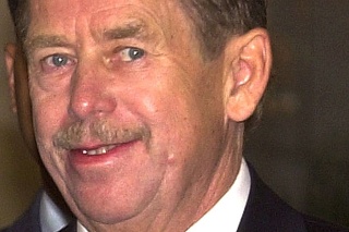 Bývalý československý prezident Václav Havel na archívnej snímke z roku 2004