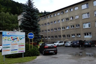 Chirurgické oddelenie Nemocnice Krompachy funguje v obmedzenom režime.
