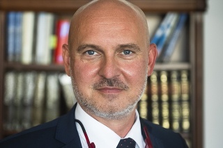 Minister školstva, vedy, výskumu a športu (MŠVVaŠ) SR Branislav Gröhling (SaS)
