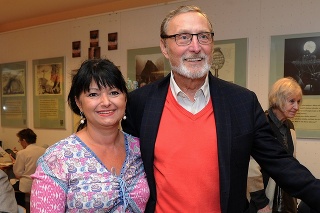 Ladislav Frej na fotke s partnerkou Gábinou.