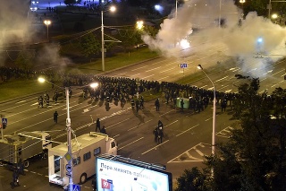 Protest v Bielorusku proti výsledkom prezidentských volieb.