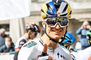 tešil sa: Pred cyklistickým debutom mu nechýbal široký úsmev na tvári.