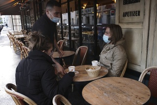 Reštaurácie sa snažia dohnať hluché obdobie počas pandémie.