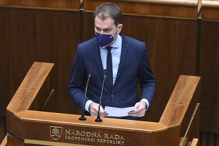 Na snímke minister financií Igor Matovič (OĽaNO) počas zasadnutia parlamentu v Bratislave.