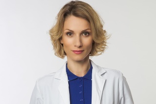 Už čoskoro ju uvidíme ako pani doktorku v novom jojkárskom seriáli Nemocnica.
