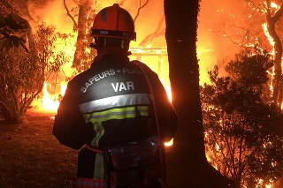 V oblasti bolo nasadených okolo 1200 hasičov.