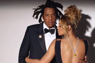Beyoncé s manželom Jay-Z sú tvárami novej kampane.
