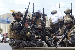Taliban a jeho stúpenci oslavovali v Kandaháre odchod Američanov.