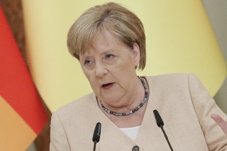Angela Merkelová počas návštevy Kyjevu.