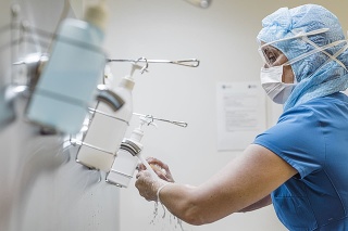Nurse doing hand hygiene to prevent Coronavirus infection.