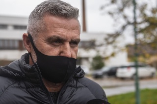 Tibor Gašpar po podaní trestného oznámenia na Úrade špeciálnej prokuratúry.