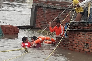 Povodne zasiahli aj štát Uttarákhand.
