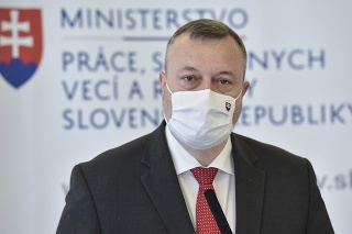 Minister práce, sociálnych vecí a rodiny SR Milan Krajniak (Sme rodina)