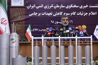 Irán opäť porušil jadrovú dohodu