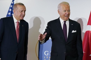 Prezident USA Joe Biden s tureckým prezidentom Recep Tayyip Erdogan.