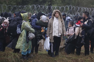 Migranti na poľsko-bieloruských hraniciach.