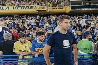 Petra Sagana vítali fanúšikovia na legendárnom štadióne La Bombonera v Argentíne. 