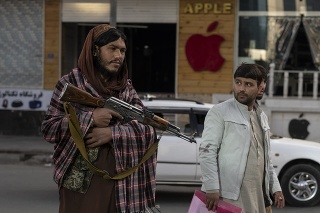 Taliban vyzval televízie, aby prestali vysielať seriály, kde vystupujú ženy.
