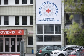 Univerzitná nemocnica Bratislava je bohatšia o dva dôležité prístroje.
