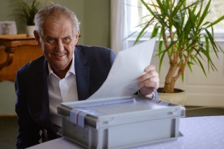 Končí až v roku 2023: Miloš Zeman svoj druhý mandát končí až o rok a pol.